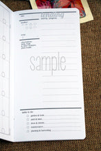 Load image into Gallery viewer, DIGITAL Garden Journal: Fits the Midori Travel Regular-Size Journal